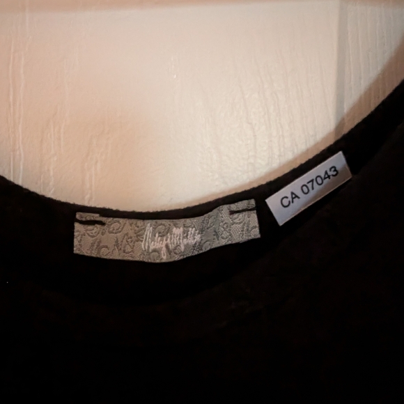 Flowy Dress - Picture 3 of 3